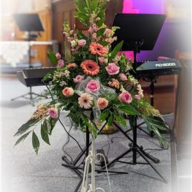 fwthumbVenue Decoration Pedastal Arrangement Pink Shades2.jpg